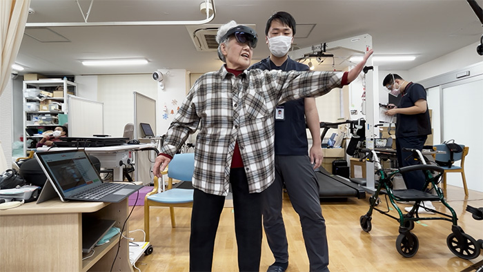 東京都中央区で転倒予防・パーキンソン病に強いリハビリ「リハまる」